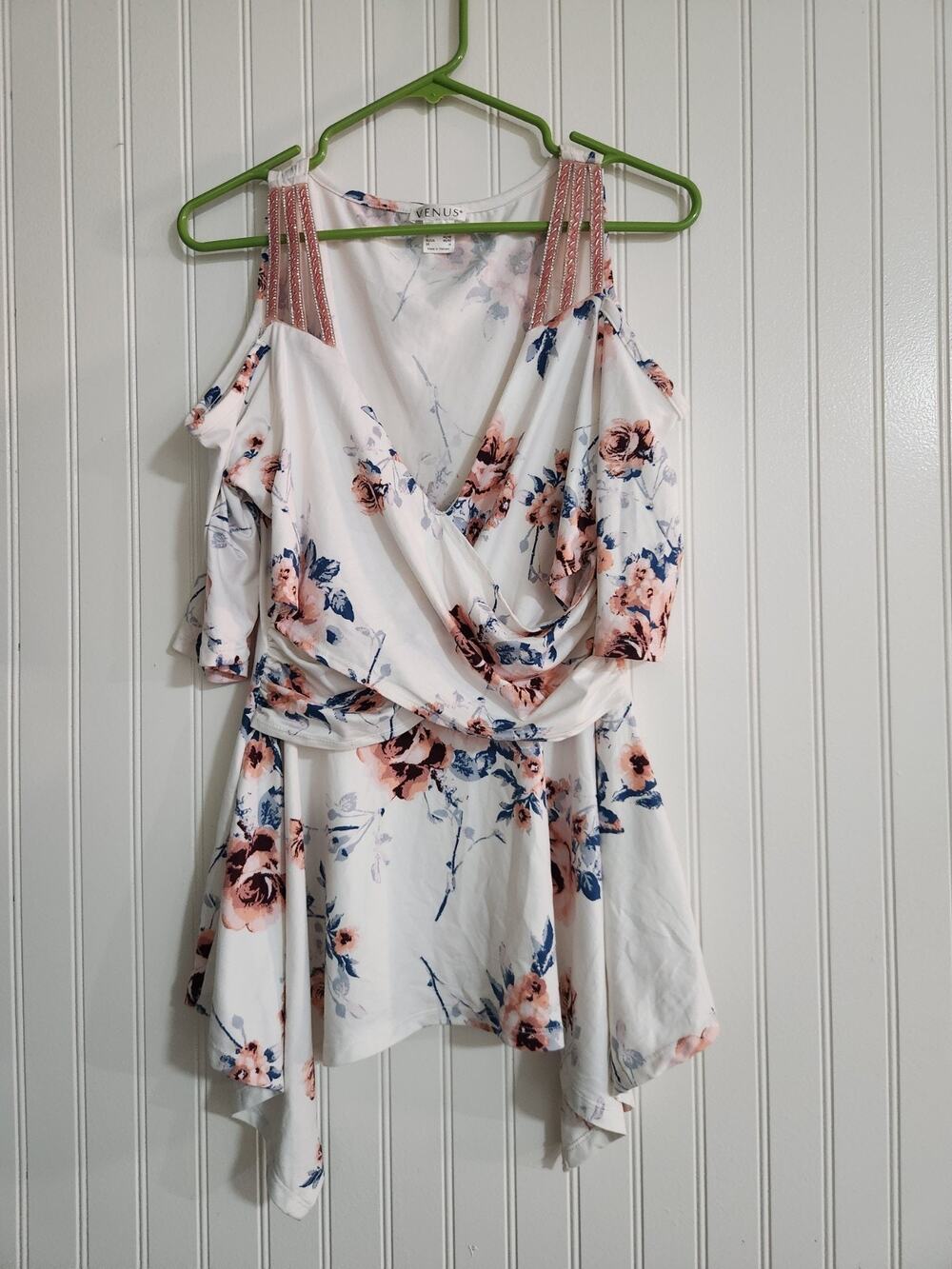 Women's Venus White Beaded Pink Floral Cold Shoulder Top Size M